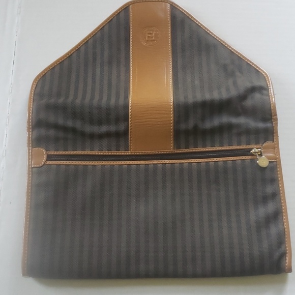 Vintage Fendi Envelope Clutch - Picture 3 of 8